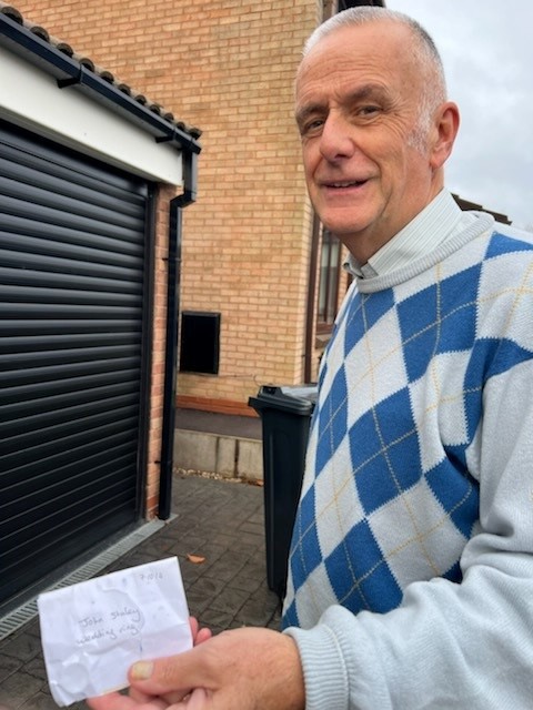 Some feel good Friday news from RedSide today, Mr Staley's son has finally been reunited with his late father's wedding ring!

He was extremely grateful and we're glad we could find a happy ending for all those involved.