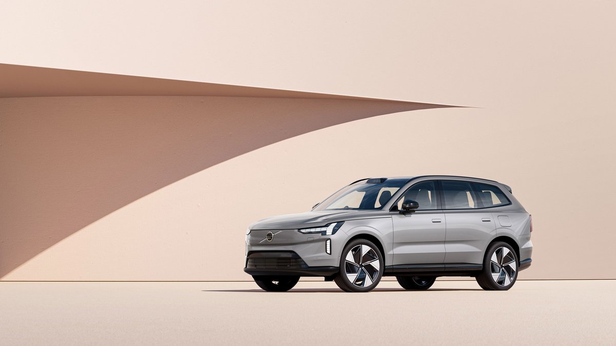 Meet #VolvoEX90. Our new, fully electric SUV with Safe Space Technology. Powered by lidar and featuring a 2-sensor driver understanding system, Lane Assist and particle air screening filters. Order today: bit.ly/3WOEr7d #SafetyInMind