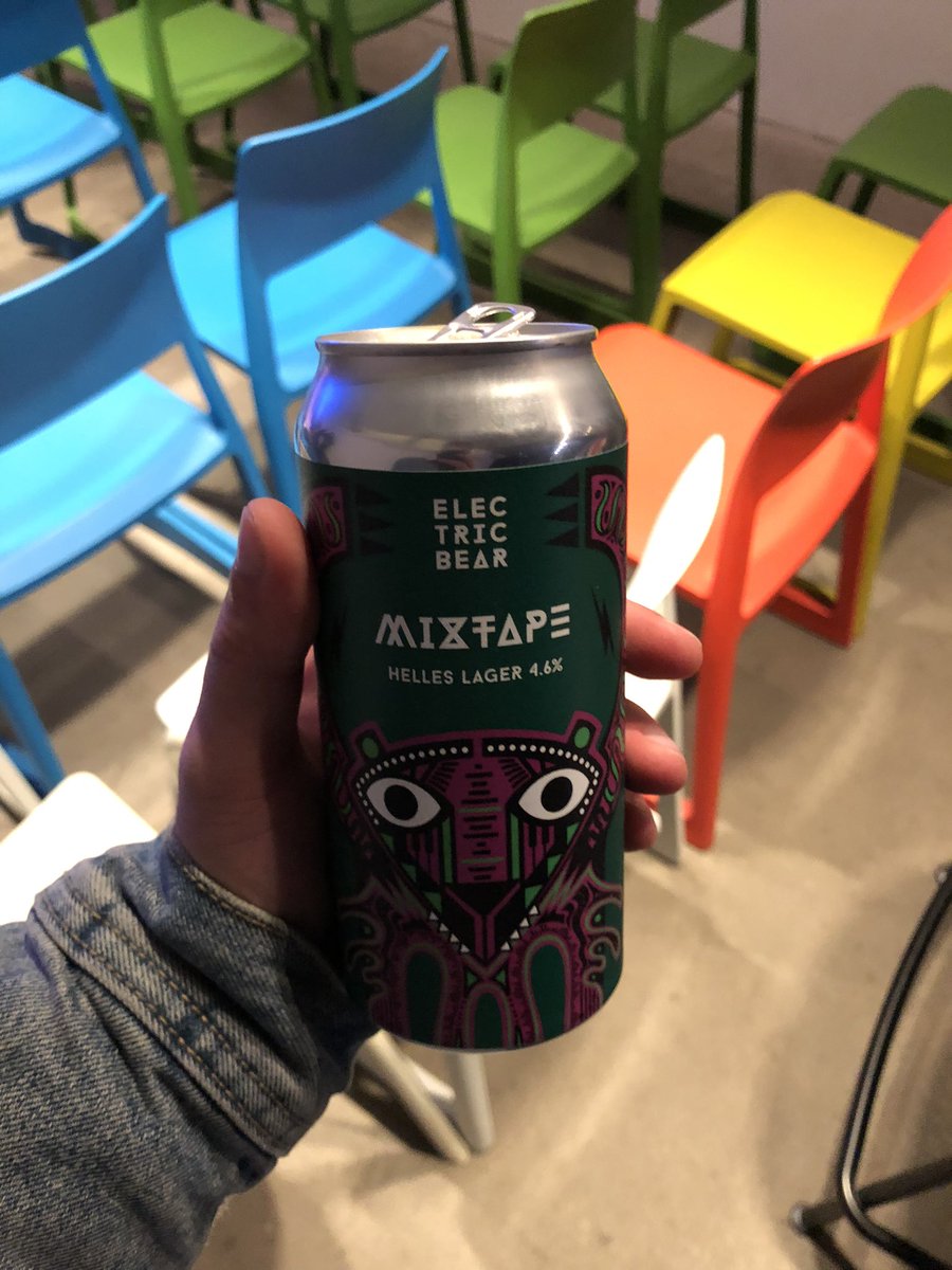 chrisrees1996's tweet photo. Yesterday’s first @turn_______up event was a complete hit! Brilliant talks by brilliant people! Plus great beer! Felt good to be back in that creative bubble and hear about the awesome work people do outside of the 9-5. ✌️

@katiecad @MrCraigWard @admrodgers @engyelboreini https://t.co/EBuoJxNtoW
