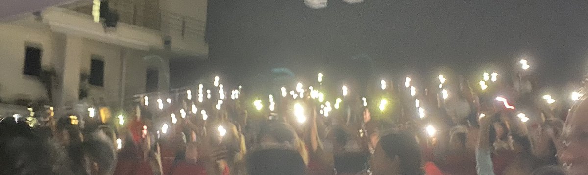 Lost at Sea - lights to guide the way… all part of Pirates: The Musical performed by G3-5 students. Kudos to Anna Criens and her team for a great show and for providing an awesome opportunity for our students! Ahoy, me hearties!
#sasedu <a href="/SAmericanSchool/">Singapore American School</a>