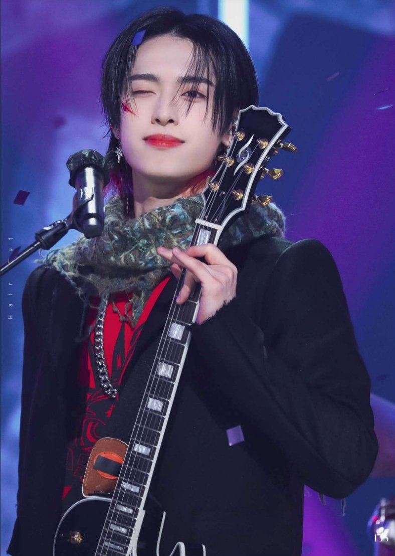 gaonpost's tweet image. Gaon SBS KPOP ZOOM's Weekly Magazine
#XdinaryHeroes #엑스디너리히어로즈 #가온 #KwakJiSeok