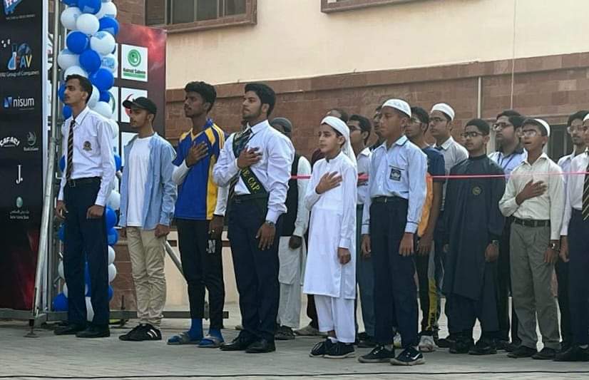 OlympiadKhi's tweet image. Celebrating the spirit of unity and brotherhood within Pakistan. The Baitussalam Olympiad Karachi Season 6 starts off with a sign of peace! 
The spirits are High and the Games are on! 

#openingceremony #Olympiad2022 #Baitussalam