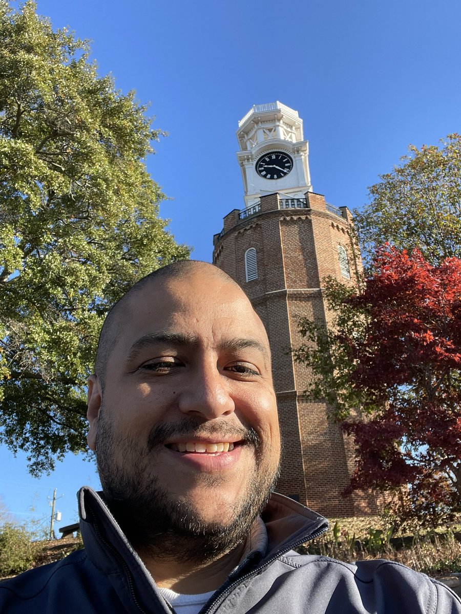 BryanARivera83's tweet photo. When in Rome…Go block walk some doors!! https://t.co/Wjt0QM8W8c