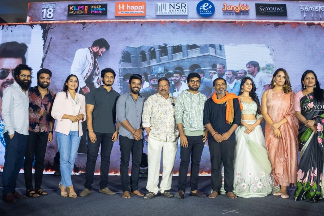 Thank You Each &amp; Everyone for Coming and Blessing Our @SudheerAnand with your whole Heartful Wishes and the Love ❤️

and Now It is 
𝗠𝗔𝗦𝗦IVE 𝗕𝗟𝗢𝗖𝗞𝗕𝗨𝗦𝗧𝗘𝗥 💥 🔥

#BlockbusterGaalodu 💫
#Gaalodu #SudigaliSudheer #Sudheer