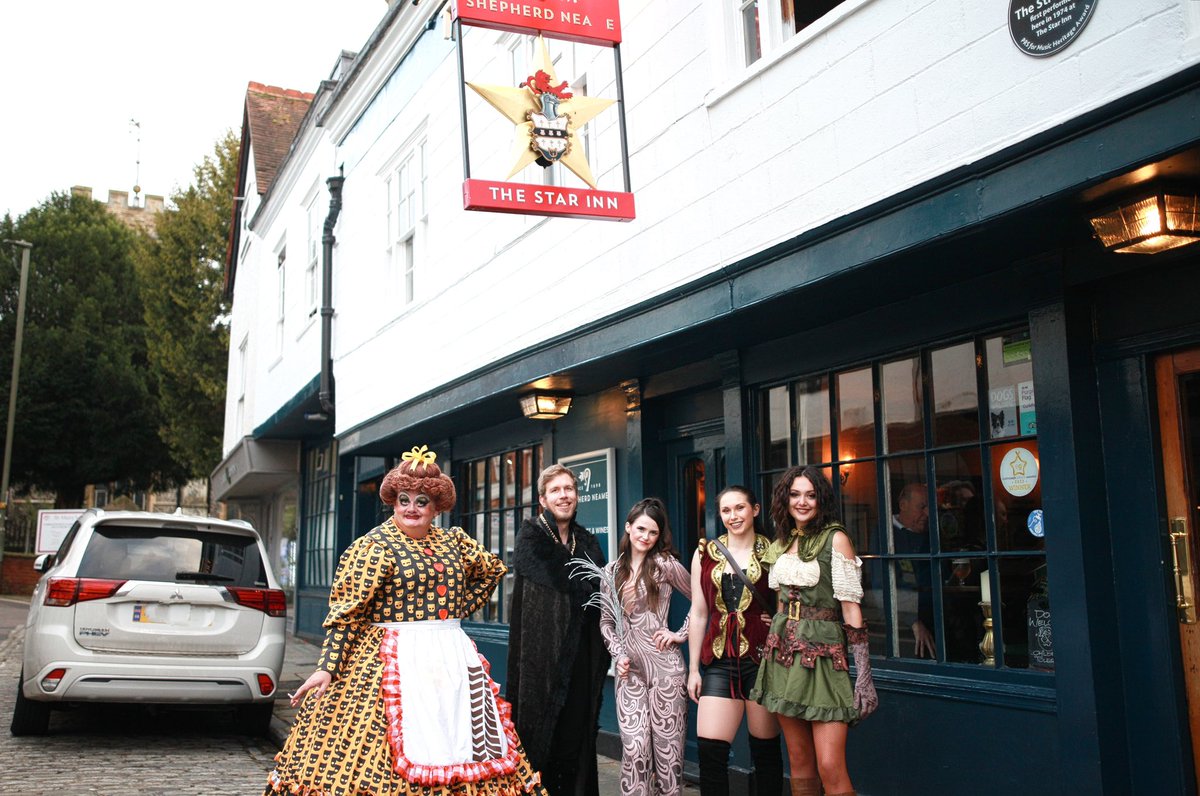 Throbbin’ Hood and his Little John the adult panto opens next week at our wonderful venue The Star Inn. 

24 November 2022 - 7 January 2023

We’ve sold over 2000 tickets so grab yours soon!!