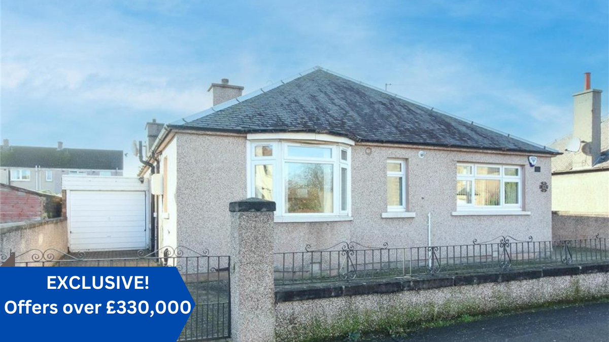 TCYProperty's tweet image. Great opportunity to acquire this traditional three-bedroom detached bungalow in Bonnyrigg #Edinburgh

The property comes with sizeable gardens and is just walking distance of the town&apos;s high street, schools, transport links and countryside walks
espc.com/property/99-do…