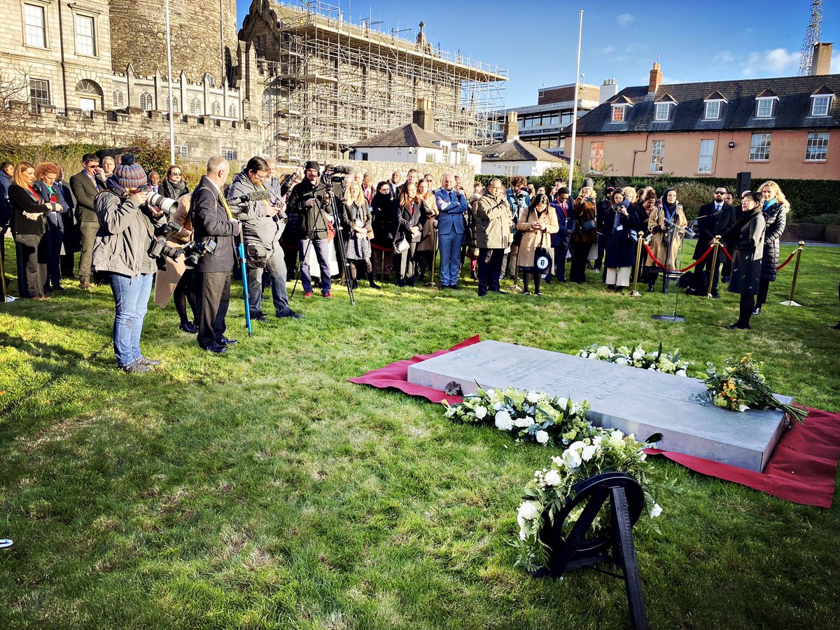 HI_Advocacy's tweet photo. Dublin Conference against Urban Bombing today: HI is holding a ceremony to honour the 280,000 civilian victims of urban bombing over the past 12 years. States must say no to this barbaric practice #StopBombingCivilians https://t.co/R6JgMjvcy2