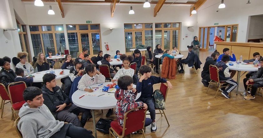 BDYDance's tweet image. Onwards and upwards to Cohort 2. My London in full swing with our wonderful partners @Frenford_Clubs @ShpresaPrograme @MuslimahAsso 
Great work yesterday hearing the voice of our young leaders 🗣️
@Redz7Foxy 
#youth #voice #aroundthetable #strongerfutures funded by @MayorofLondon