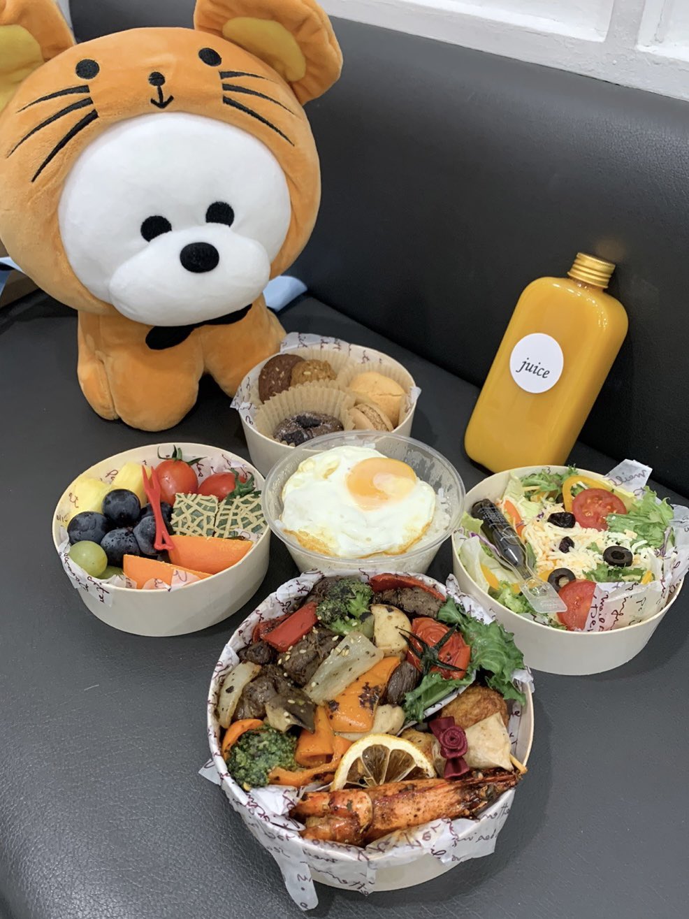 Fh1rW9CUcAIf_GU?format=jpg&name=large