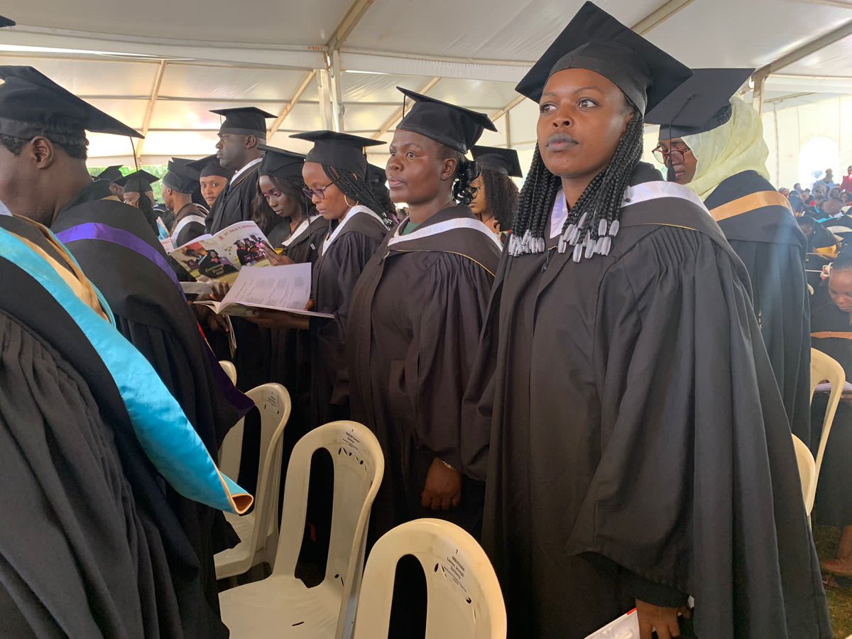 kipladennnn's tweet photo. The Vice Chancellor affirmed his commitment to ensure the University remains
responsive to its long tradition of excellence in service delivery and conformity to the vision of the University.
#SPUGraduation2022
31st Graduation https://t.co/GnFnHamkJK