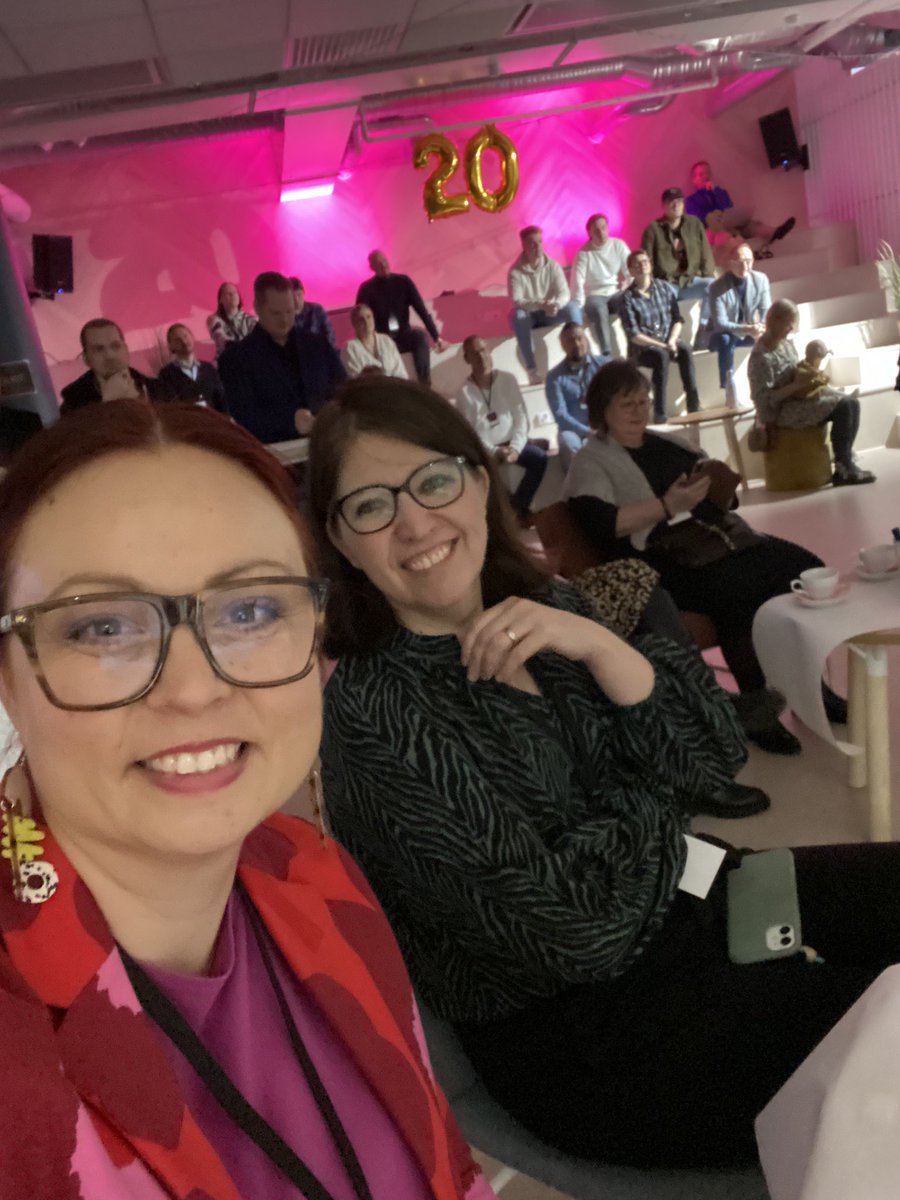 VilmaMutka's tweet photo. Crazy Townin 20 v. upeaa matkaa juhlimassa! #CTJKL #kovassaseurassa
Mukana menossa @mukamasworld 🌟🥂 Paluumuutimme elokuussa jälleen tähän mahtavaan yhteisöön @crazytownoy Kaverina kuvassa @HannaW_TALN https://t.co/UVh5JP7gTF