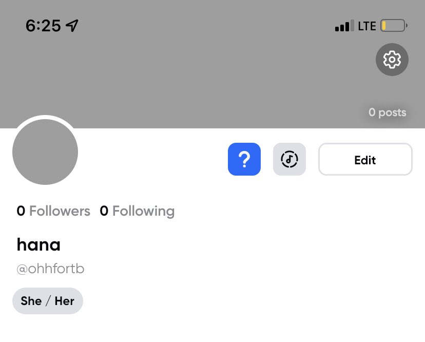 Hiii if ever the rumors are true that twitter will shut down you can find me here in hive app (di ko pa nalalagyan ng photo please)
