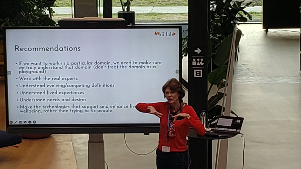 Sole Pera (@drch0le) on Twitter photo The value of involving the main stakeholder from the early stages of the design and requirement understanding (& letting go of traditional assumptions) <a href="/JudithGood/">Prof Judith Good</a> during her #AliceEve2022 address <a href="/tudelft/">TU Delft</a> The value of involving the main stakeholder from the early stages of the design and requirement understanding (& letting go of traditional assumptions) <a href="/JudithGood/">Prof Judith Good</a> during her #AliceEve2022 address <a href="/tudelft/">TU Delft</a>