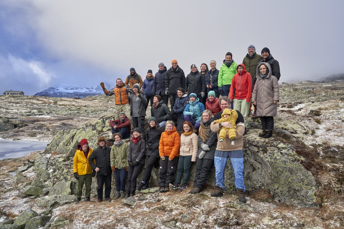 Goodbye Finse, hello #reproducibility workflows! Enjoyed a fantastic week at the #OpenScience course. What a lovely group, what a beautiful location - I learned so much! 📄📈🌿🗻🇳🇴
<a href="/audhalbritter/">Dr. Aud Halbritter</a> <a href="/richardjtelford/">Richard Telford</a> <a href="/eb_nilsen/">Erlend B. Nilsen</a> <a href="/joechip90/">Joe Chipperfield</a> <a href="/GBIFNorway/">GBIF Norway</a> <a href="/SehoyaCotner/">Sehoya Cotner</a> <a href="/StefanieMuff/">Stefanie Muff</a>