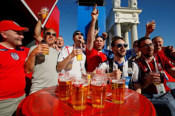 FBAwayDays's tweet photo. Sky News are reporting that alcohol will no longer be sold around World Cup stadiums in Qatar! 

😭 https://t.co/kb7Fq5Doix