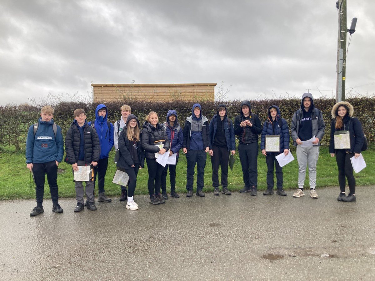 leftwichhigh's tweet photo. What a difference 2 weeks makes to the weather
Planning and preparation is key 
Well done Yr11 it was very wet in Kingsley https://t.co/23uYVsNEZn