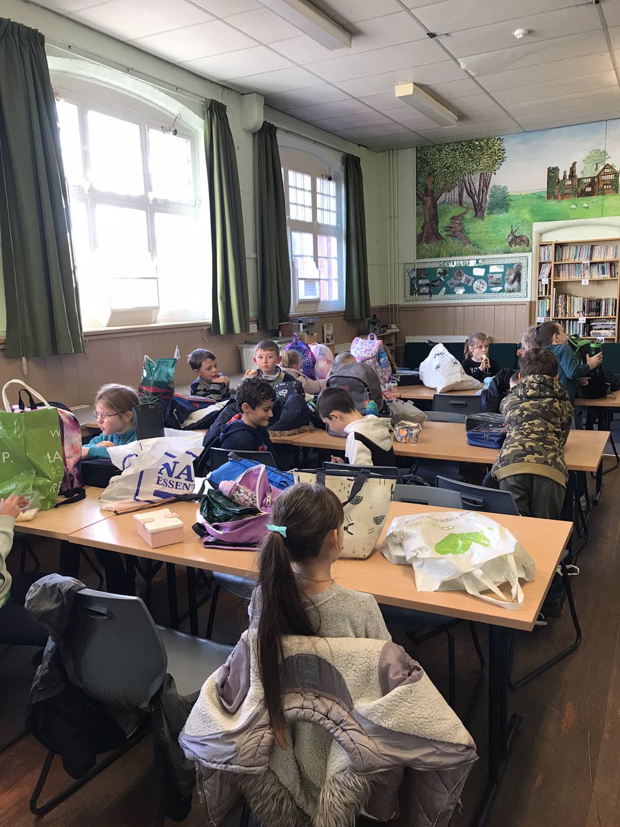 Lamport have arrived at Everdon for a Stone Age day. We are having a quick snack before heading down to the woods.