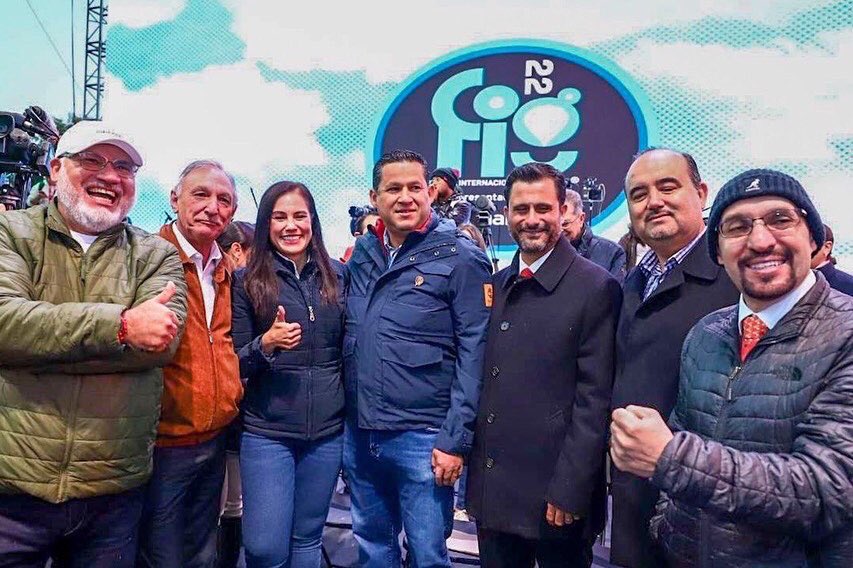 municipio_leon's tweet photo. Los grandes eventos suceden en #León 🦁✨, hoy estamos listos para compartir con el mundo la magia del Festival Internacional del Globo 🎈, una experiencia incomparable que reúne a las familias en un ambiente de alegría 🥳, color y reactivación económica. https://t.co/4OC5oXHCeG