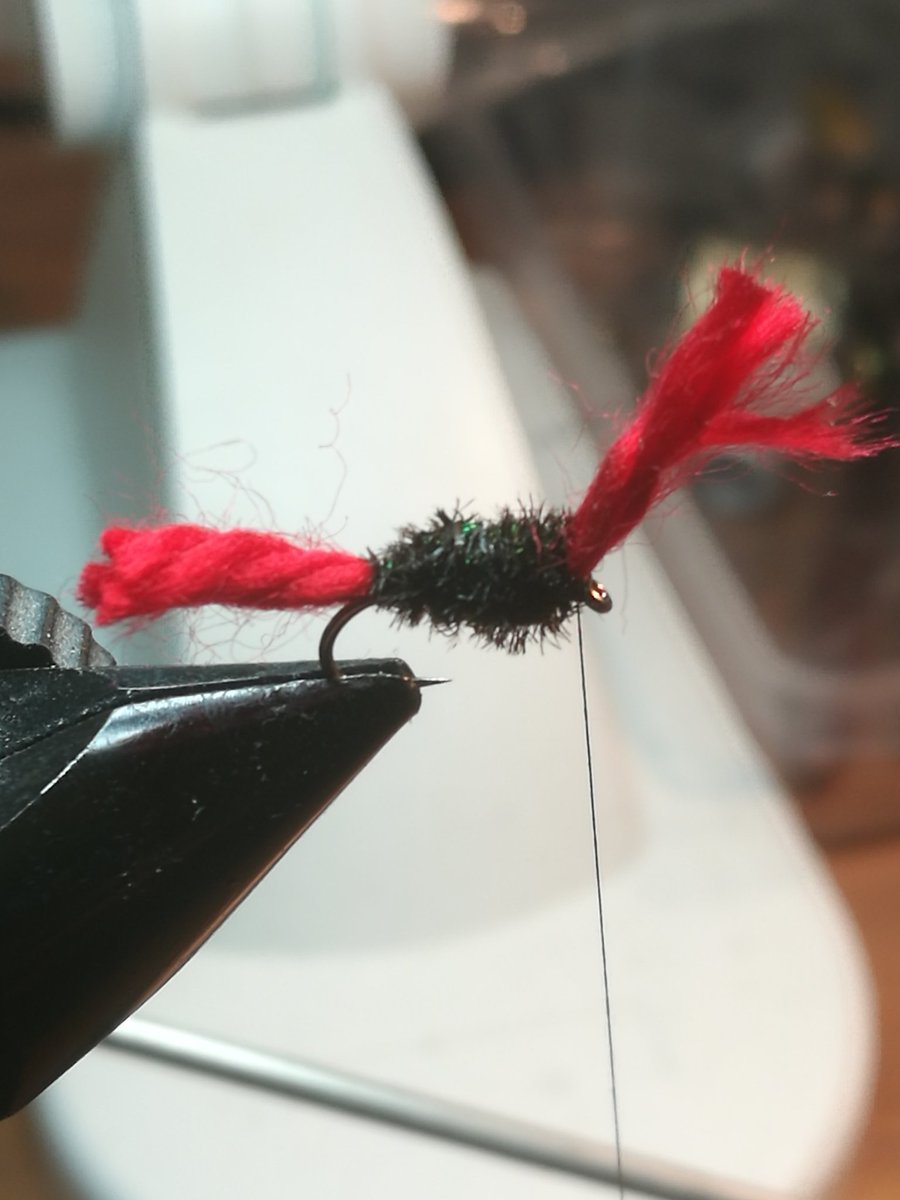 Klemmar1's tweet photo. Kesää odotellessa. Bradshaw's Fancy tekeillä. #harjus https://t.co/hdCB4w0OgU