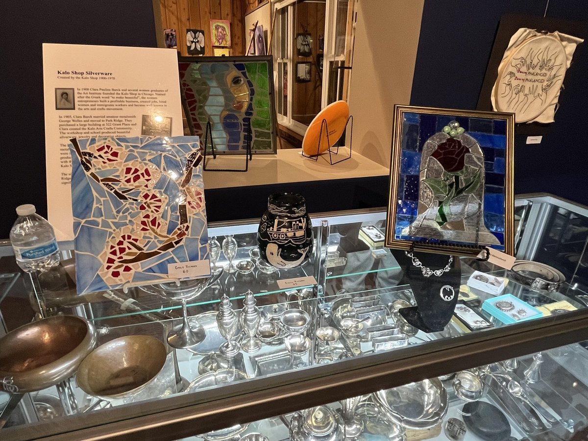 Bravo to our senior artists who curated, exhibited and sold some of their work at the Ianelli Show last night! This career experience featured works from multiple years and art courses at MS. Just incredible! <a href="/MaryLeeMoore5/">MaryLee Moore</a> <a href="/Maine_South/">Maine South HS</a> <a href="/MSHawkPride/">MS Hawk Pride</a> <a href="/Maine_207/">Maine Township High School District 207</a>