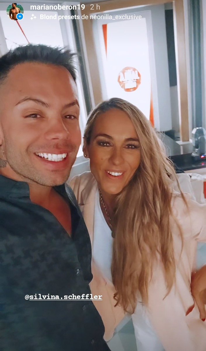 Marianoberonok's tweet photo. Acá con @SilvinaLaProfe en  Magazine donde tb vota por LUCILA AL 9009
#GranHermano #GH22 #GH2022 https://t.co/cRHdSALVLK