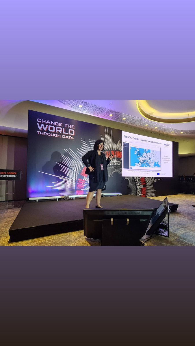 SandaMartincic's tweet photo. Always a pleasure to give a talk at DSC conference. This year DSC is blasting with over 1500 participants and inspiring talks. Thank you Aleksandar Linc-Djordjevic for the invitation and  @dsccrew for  excellent organization. https://t.co/eHAWqMwIVI