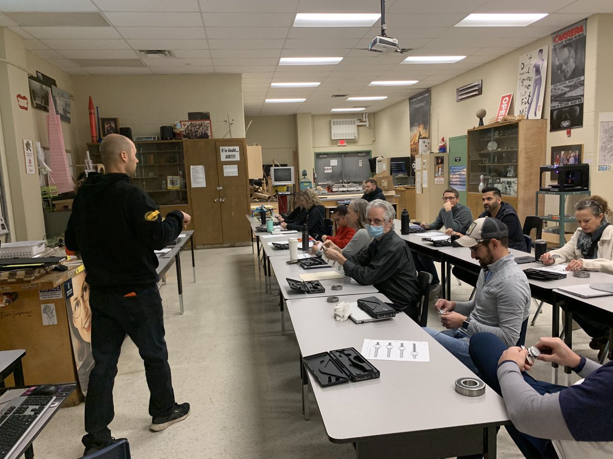 SaundersOne's tweet photo. Staff engaged in rich  learning from each other today about numeracy, STEM, and skill building across disciplines @STEM_Saunders https://t.co/9kGtxeJPuF