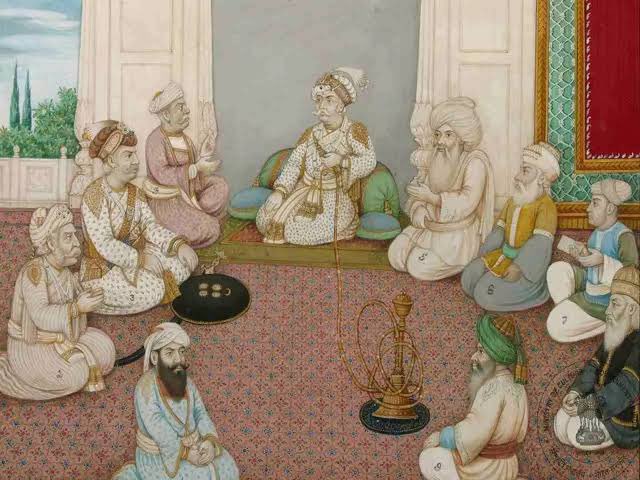 मान भी लें कि बाबर के सेनापति ने मंदिर तुड़वा दिया तो बाबर के पोते अकबर के दरबार में मलाई चाटने वाले नवरत्नों - मान सिंह, बीरबल शर्मा, टोडरमल खत्री और तन्नु मिश्रा यानी तानसेन ने दोबारा बनवाने के लिए अकबर से बात क्यों नहीं की? सच ये है कि मिल बाँटकर राज किया था। रिश्तेदारियाँ थीं