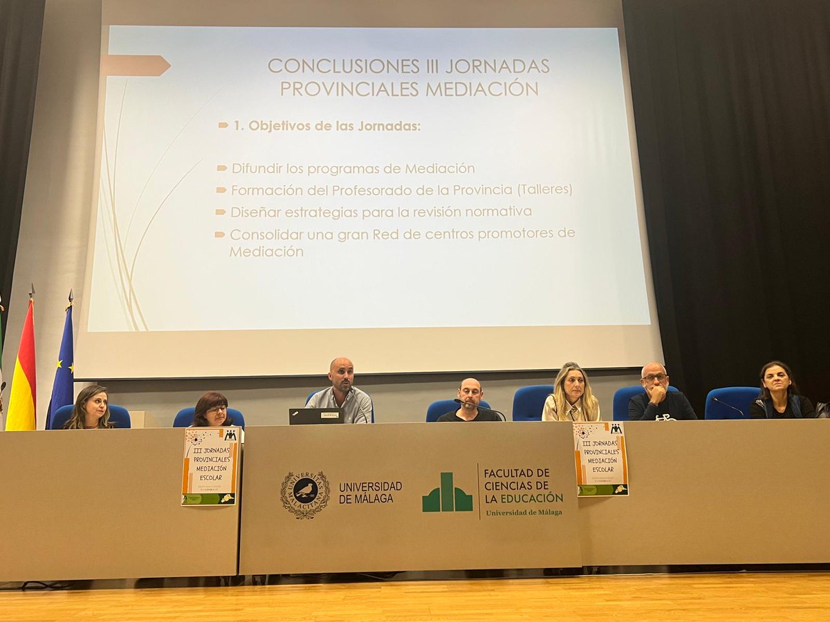 Red_Mediacion's tweet photo. Segunda jornada de ponencia y talleres con gran acogida y una Mesa de Trabajo de gran valor para el futuro. #malagamediando con profesionales de 10 👏👏 https://t.co/hsoQUItU67