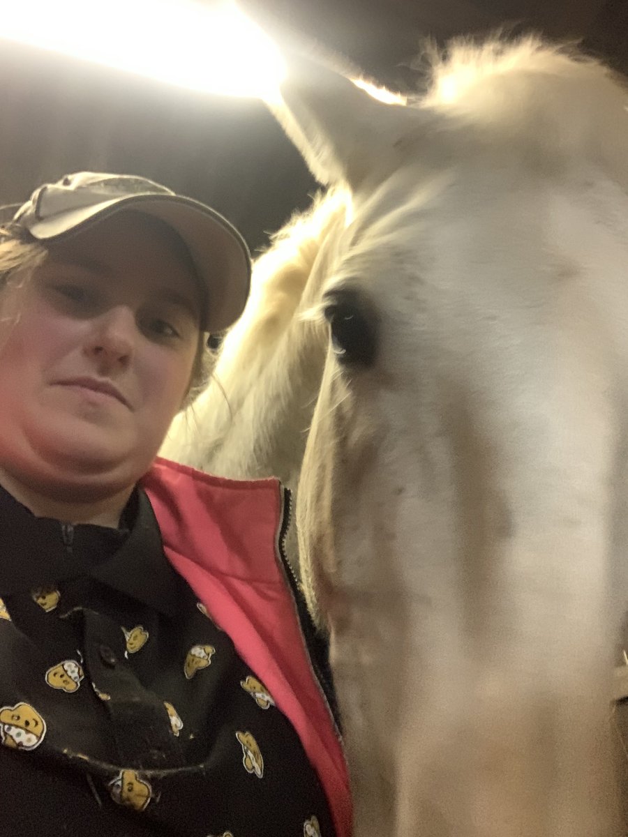 Showing my support for #ChildrenInNeed2022 at work today x