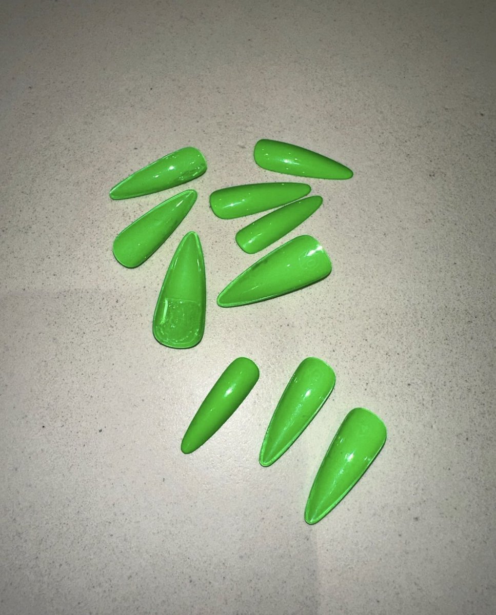 KimKardashian's tweet image. ✌🏼