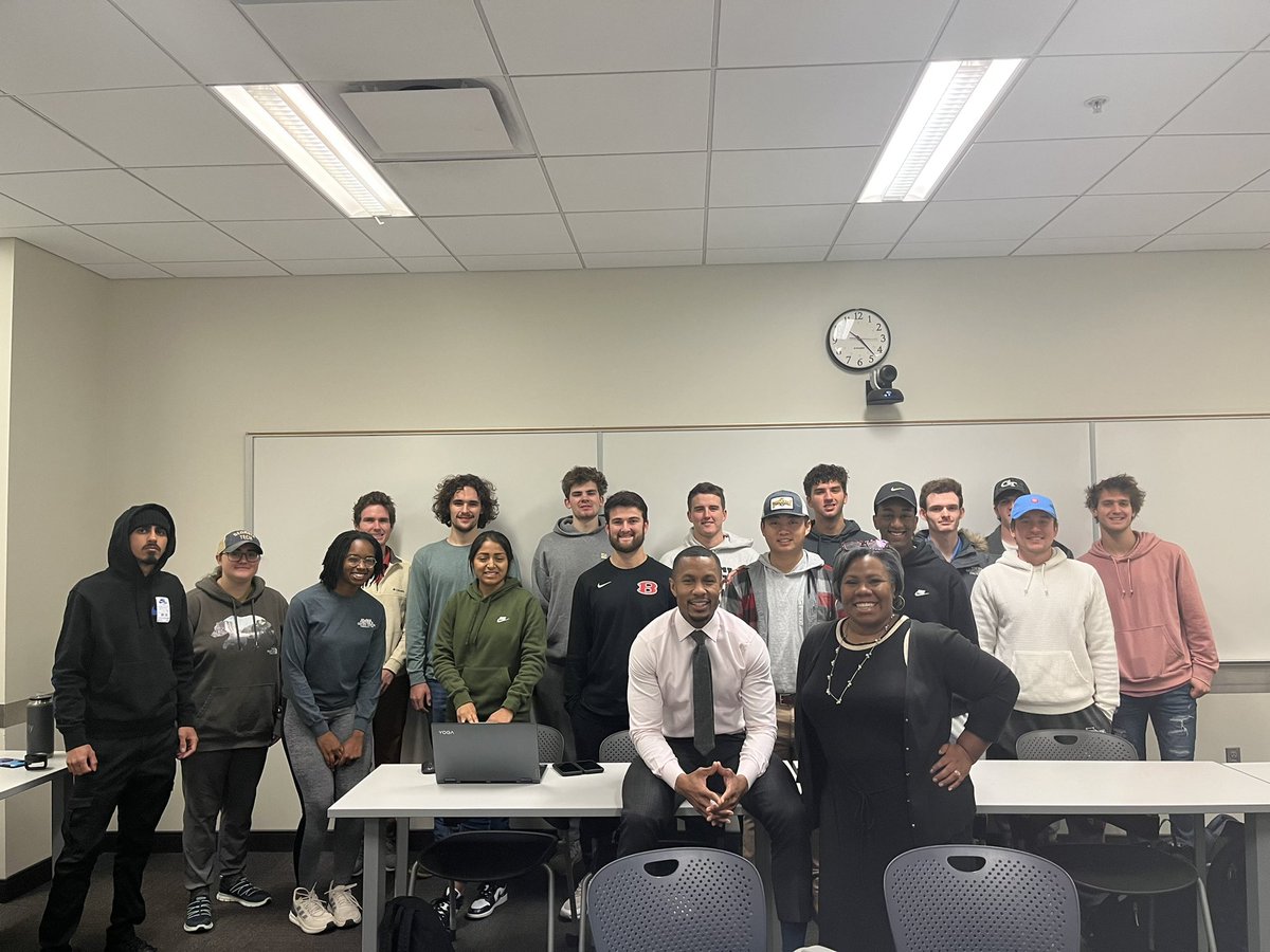 Great discussion in class today on Diversity in Construction Industry led by <a href="/BCatGT/">Georgia Tech School of Building Construction</a> advisory board member Channing Baker <a href="/buildicllc/">Channing H C Baker</a> and Candace Washington <a href="/CancaveM/">Cancave Management</a> 🙏 Thank you!