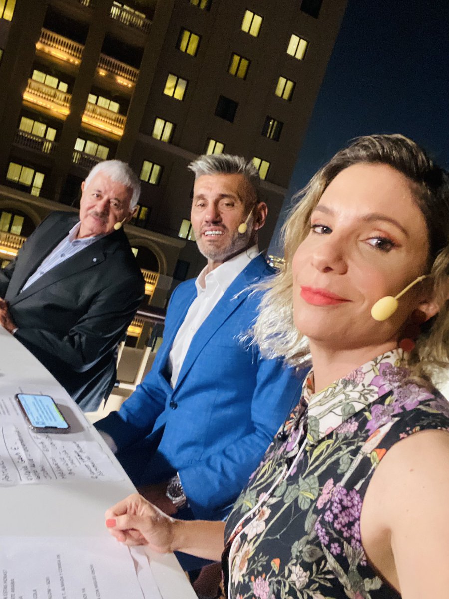 Angelalerena's tweet photo. El trío de ataque, listo para #RumboaQatar. Venimos a las 13, con @OKGoyco90, @titifernandez1 y @SofiMMartinez desde la concentración @Argentina. Novedades en la lista de Scaloni, ¿habrá más? Te esperamos en la @TV_Publica 🇦🇷💙⚡️ https://t.co/NZAkObeLgi