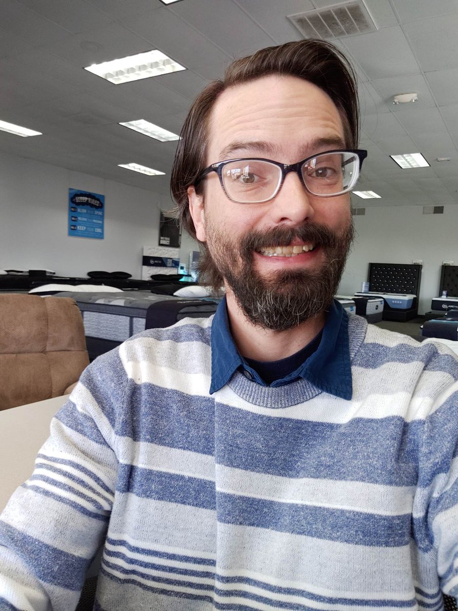 Oh, my! It is #SweaterWeather! #SleepRules at <a href="/stlmattress/">Mattress Direct</a> #FairviewHeightsIL #MetroEast! Thank you to the HVAC folks for their knowledge. They know HVAC, I know mattresses. Stop on in and find YOUR best fit! #BlackFriday deals all month long! stlmattressdirect.com/mattress-direc…