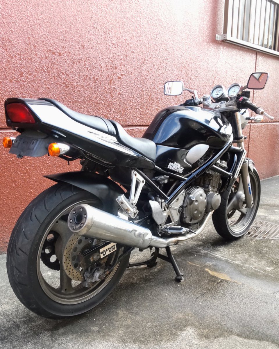 hotushii's tweet photo. バンディット250
不動車ですがバッテリーを替えると動くと思います。
引き取り出来る方で
15万で買う方いますか?
気になる方はDM下さい。
#中古車
#中古バイク
#中古オートバイ
#バイク売ります
#バリオスじゃ無い
#バンディット
#banted https://t.co/vAGtkuHo2A