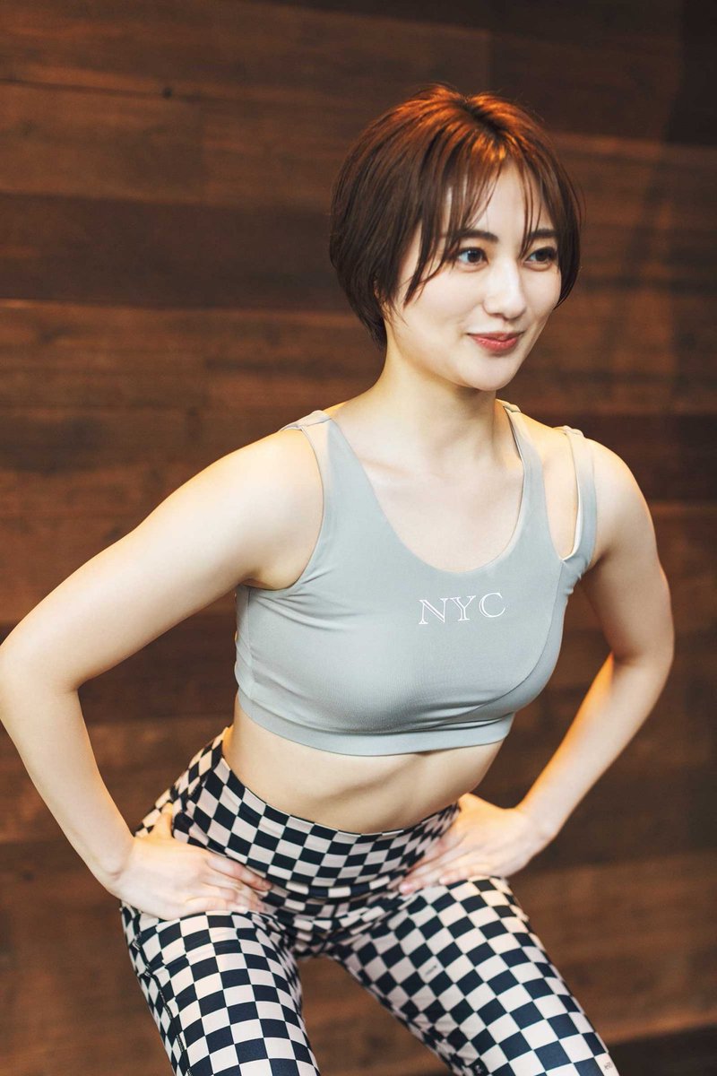 Kazusa Okuyama actrice et mannequin japonaise sa simplicité est la clé