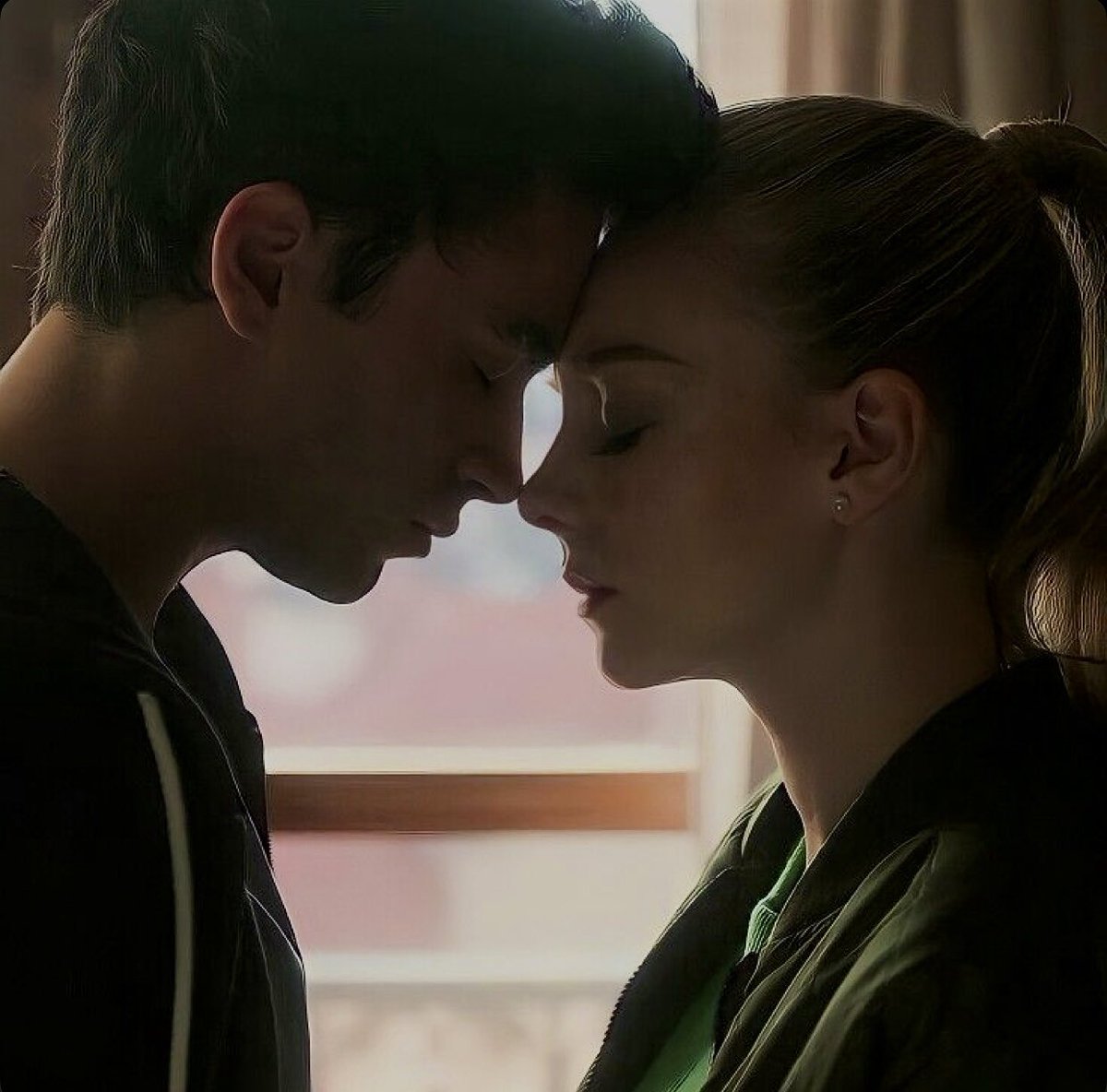 carmuel_lover's tweet photo. I can repeat this indefinitely. I don't give a damn about reality and what comes up in subsequent seasons. They are endgame and nothing will change that❤️
#Elite6 @EliteNetflix #EliteNetflix https://t.co/BTw3ETMYnR