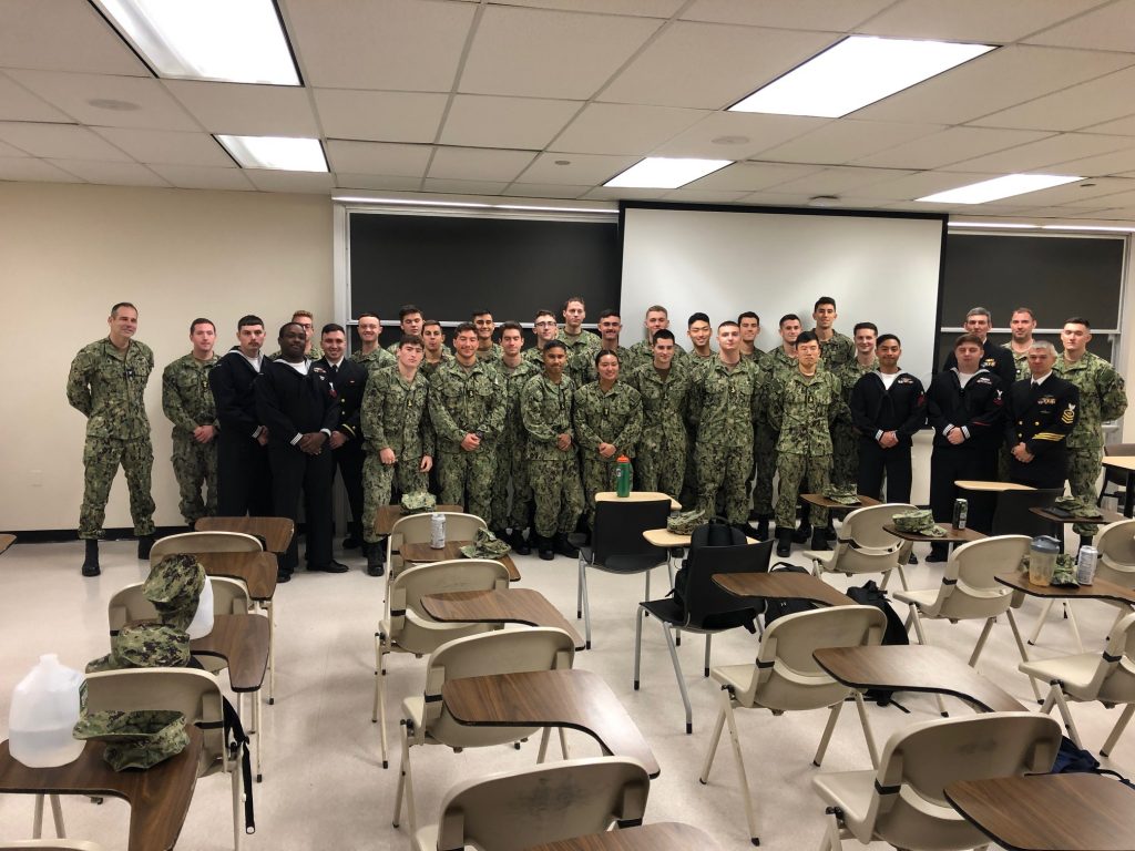 Today (11/18/22) crew members from the new Virginia-class fast attack submarine PCU NEW JERSEY (SSN 796) visited the Naval ROTC unit at Rutgers University. This visit is part of our committee's continuing efforts to bring the crew to her namesake state

njcommissioning.org/pcu-new-jersey…