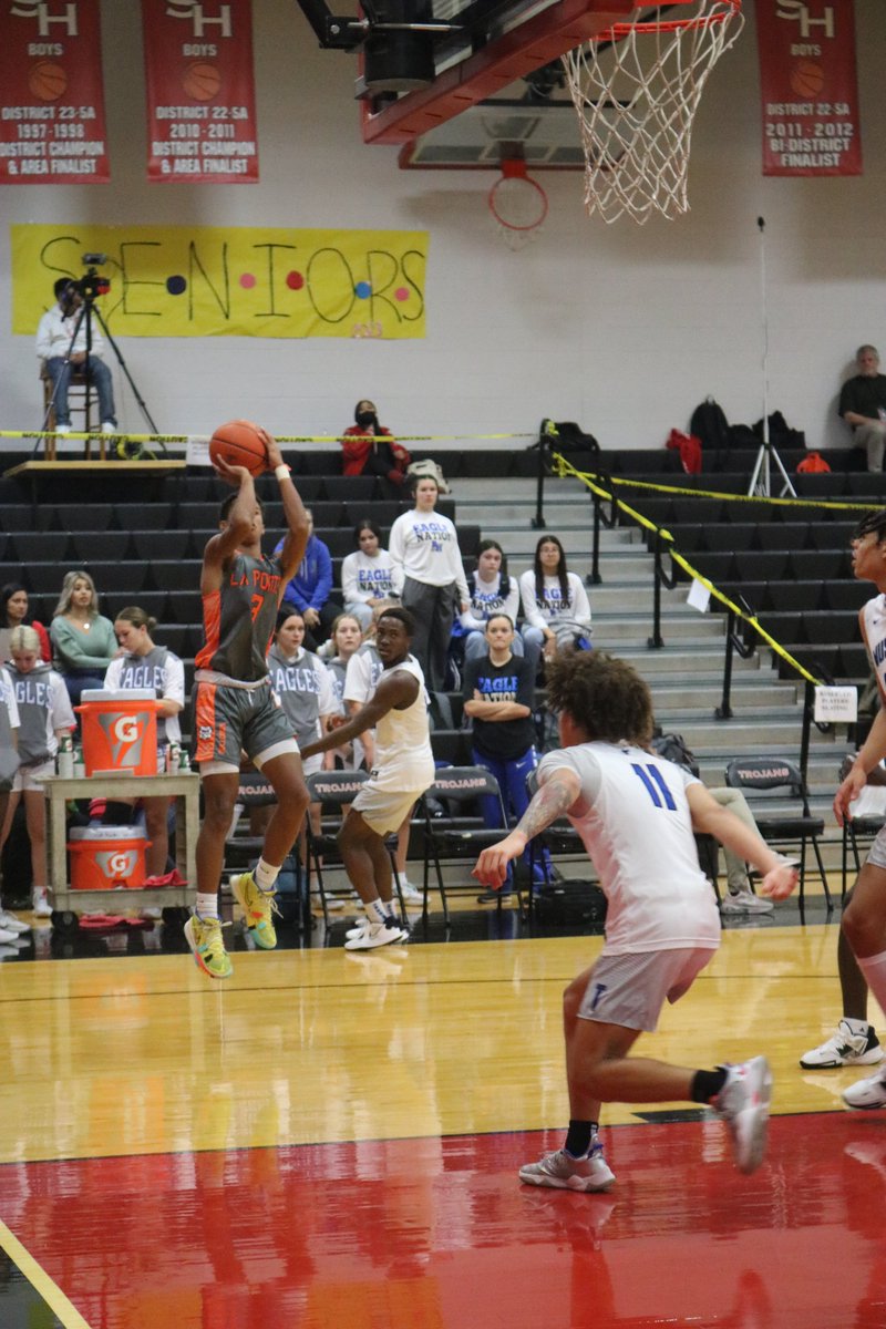 McDonald's Texas Invitational Basketball Tourney. tweet media