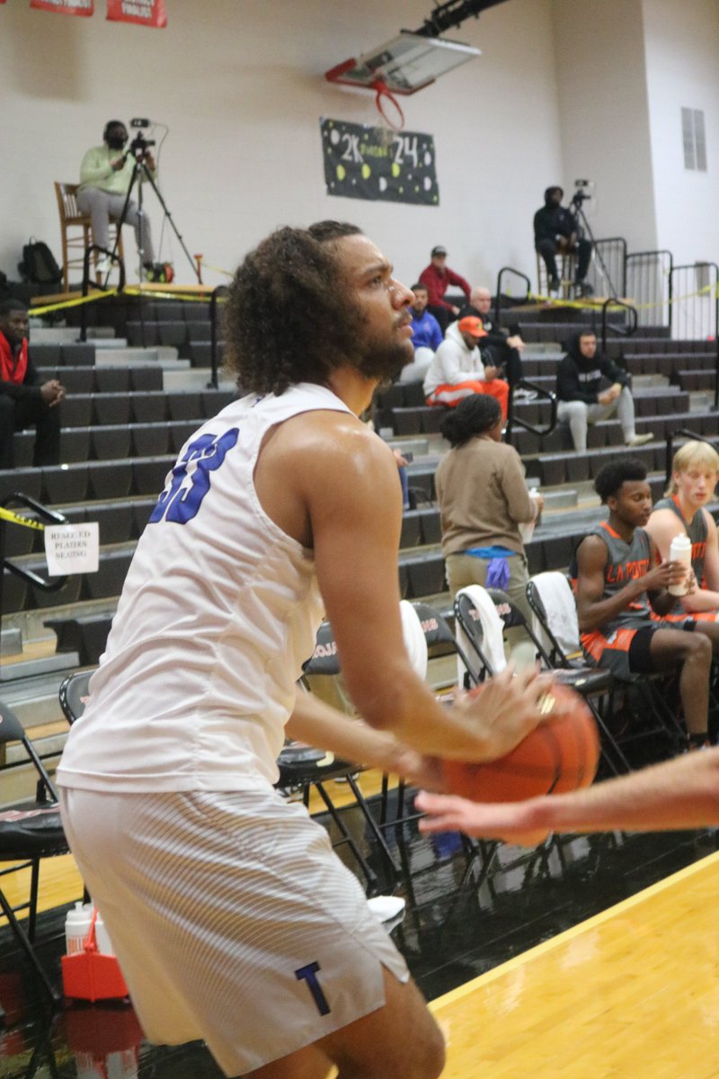 McDonald's Texas Invitational Basketball Tourney. tweet media