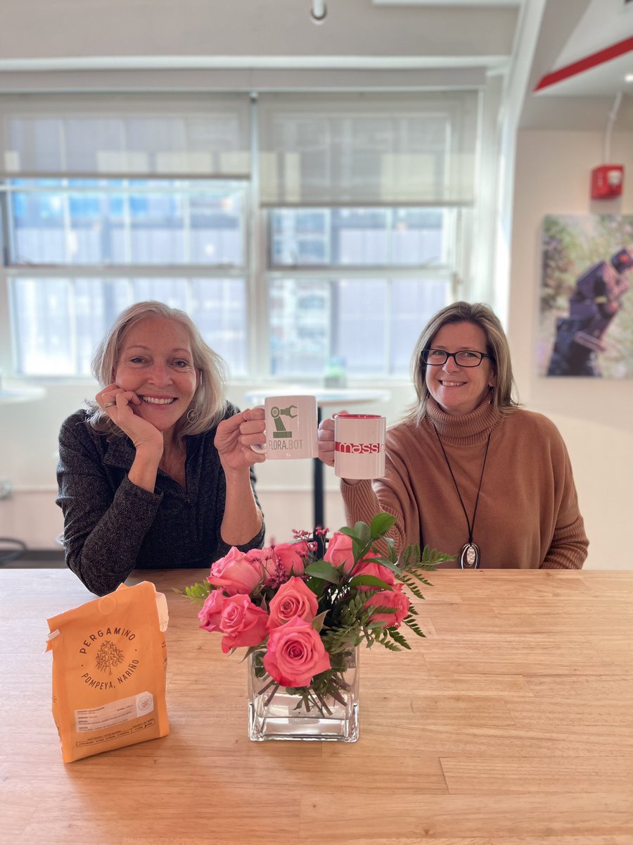 MassRobotics's tweet photo. Cheers to Happy Friday with freshly brewed #Colombian coffee from our resident startup #HyperVend #Florabot βοΈπ¨π΄ #Friday https://t.co/wUozOulunW