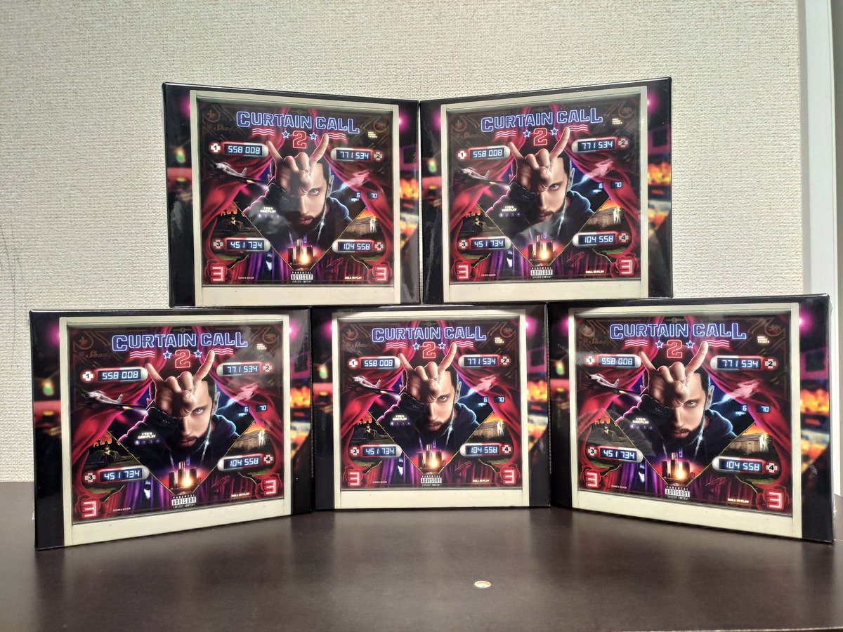 Eminemjpcom's tweet photo. 7月に注文したモノがようやく届いた。

#エミネム
#curtaincall2 #CC2 #カーテンコール https://t.co/Vfdkpoz2Z7