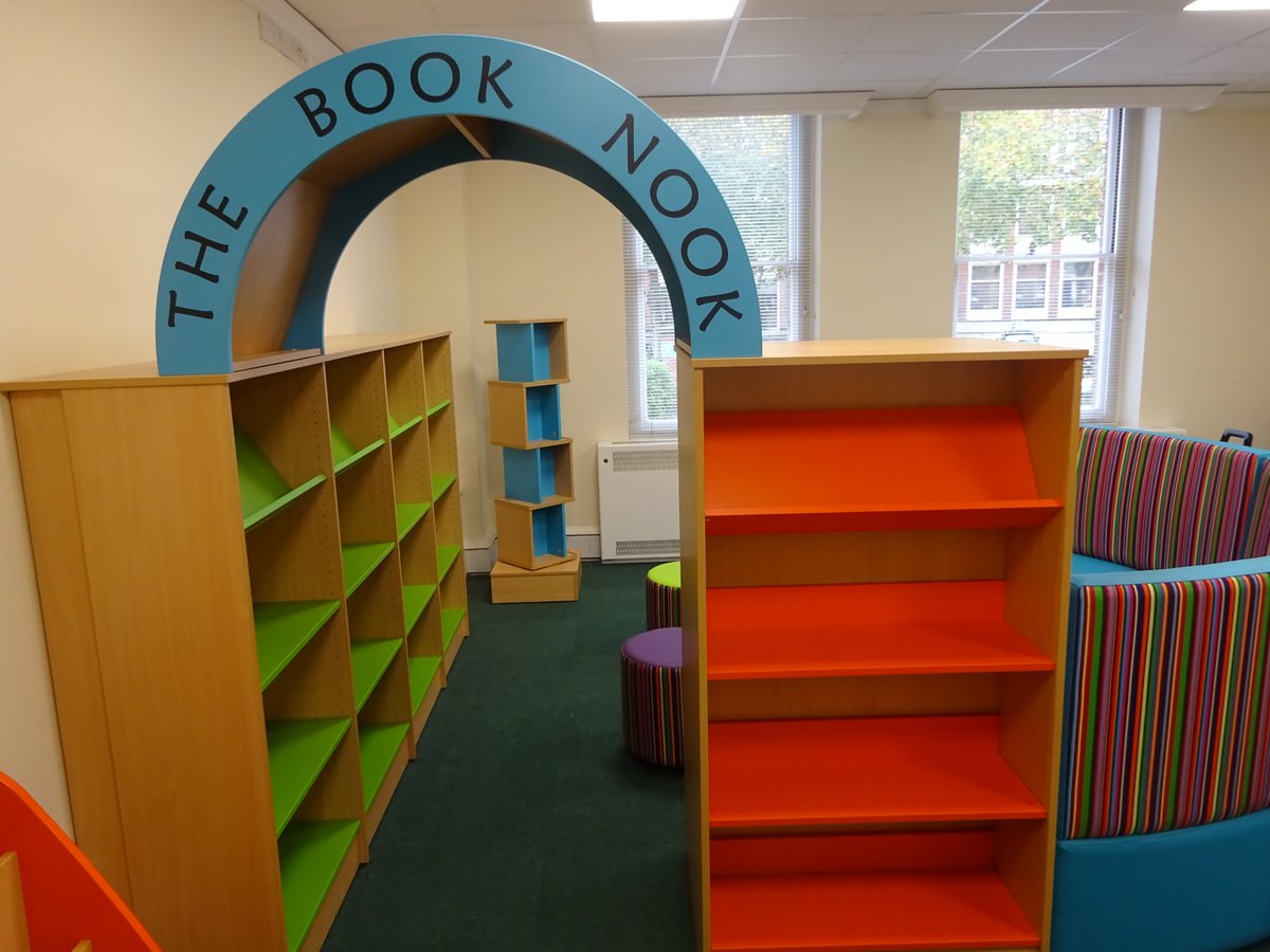 freeschnorwich's tweet photo. Our library has been built and is ready to go! https://t.co/HOywUdvmz7