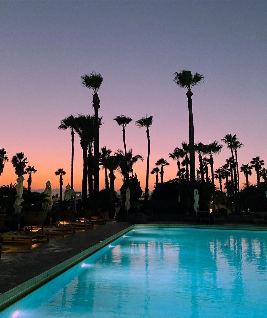 'Nothing is ever really lost to us as long as we remember it.' 🔥 

Look at that stunning sky! Thank you @stav_sahar for capturing such a beautiful moment at our main pool.

annabelle.com.cy
#annabellehotel #cyprussunsets