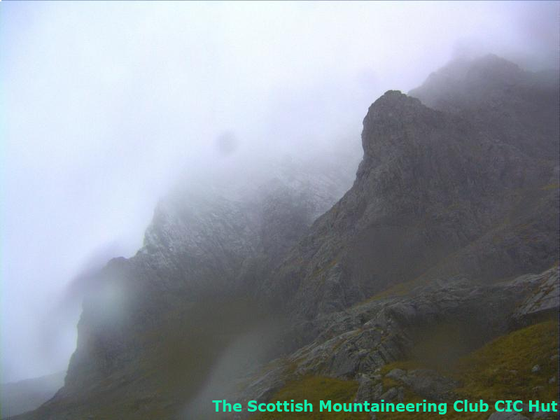 cicwebcam's tweet photo. #cichut #northface #bennevis #mountaineering Current weather. 2.9C, humidity 95.6%, recent gust 8mph, direction NE https://t.co/YHfelwV7h4