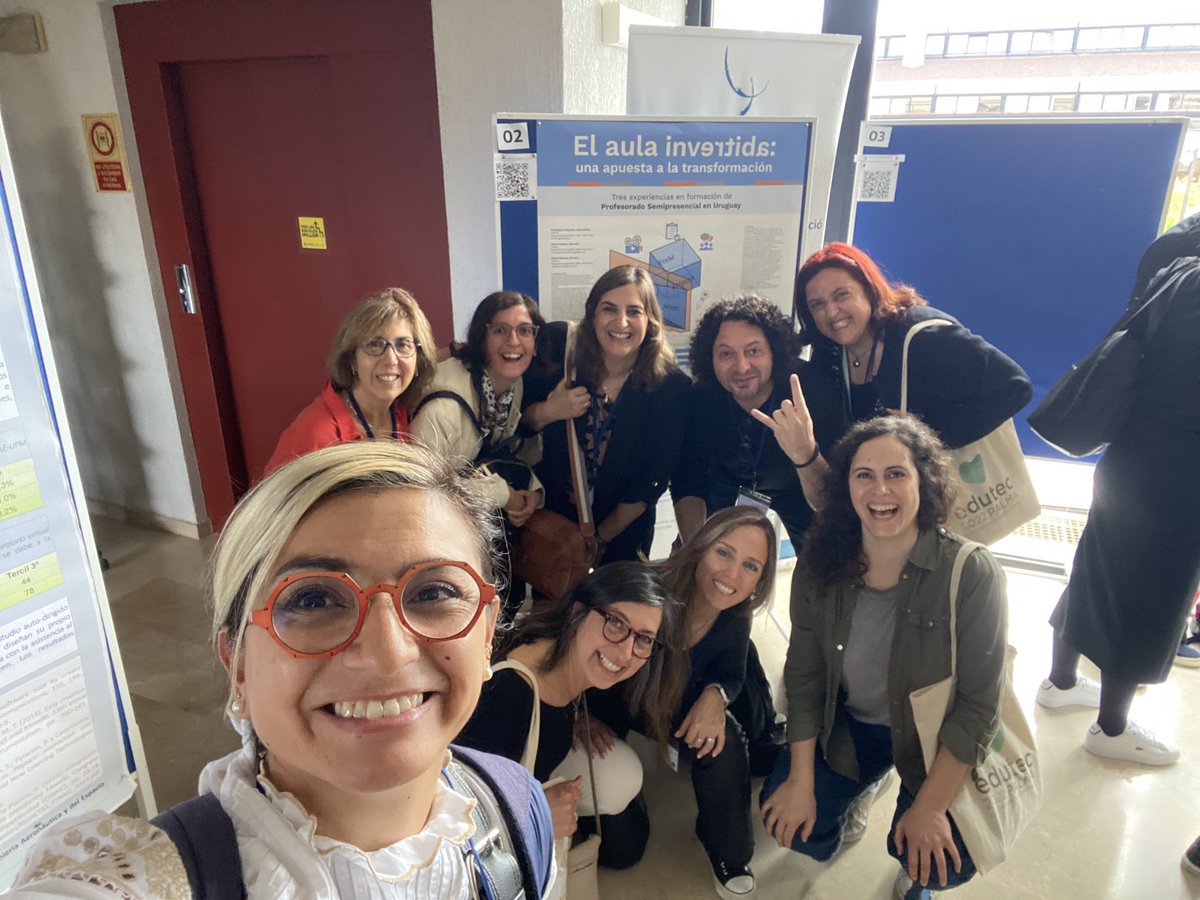 lindacq's tweet photo. El equipo uruguayo de #edutec2022 #inlove con la gente de uruguay!! https://t.co/amgAnQx8x0