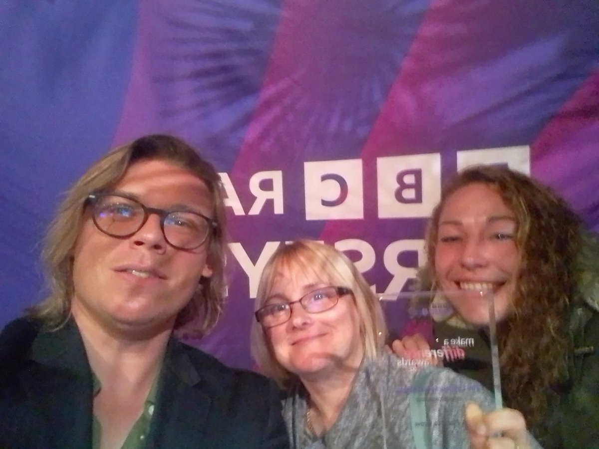 sthelensmind's tweet photo. You can meet Peter &amp; allotment team members at the library writhin The World of Glass TODAY from 11.30 - 3. If you are in town, why not call in &amp; find out about the fab work they do &amp; why they were deserved finalists at the BBC Make a Difference Awards. https://t.co/2IAWsDrWHc
