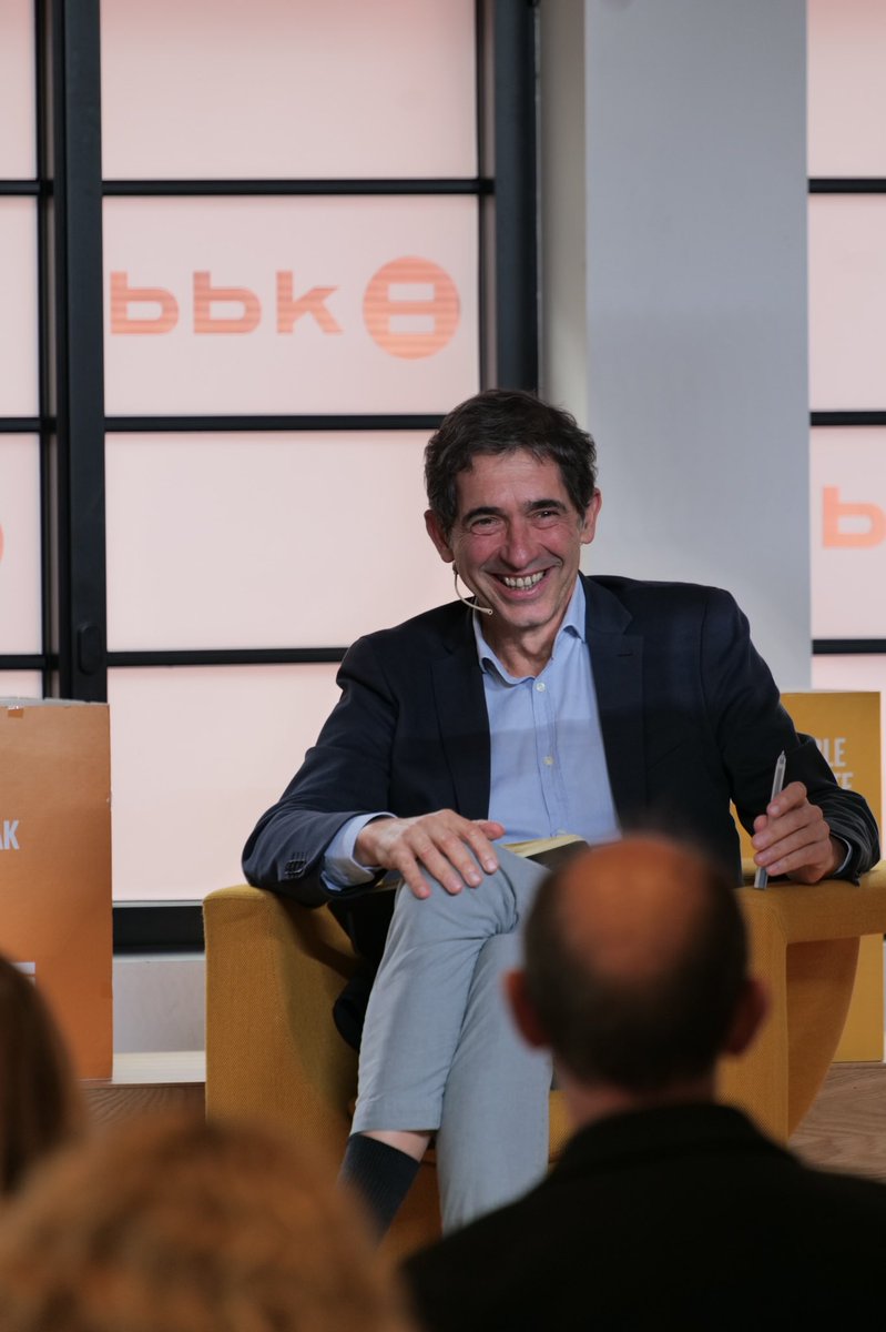 🎙 @CarlosMataix1 “tenemos que cambiar las cosas. Cuando hablamos de transformaciones, hablamos de sistemas. Tenemos que cuestionar los sistemas, esto implica que nuestras acciones se hagan con esa lógica.”

<a href="/BBK_Kuna/">BBK Kuna</a> <a href="/bilbao_udala/">Bilbao [Udala - Ayuntamiento]</a> 

#greendigitalconference #bilbao