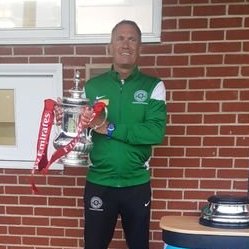 TheCastlemen's tweet photo. 💚 HE'S BACK 🤍

Mel Aldis returns to the castlemen to take up a brand new role as 'Club Development Manager' as part of a restructure

Mel has successfully played and managed at the club previously and we're excited to have him back

#onceacastlemanalwaysacastleman #WelcomeHome https://t.co/C7VAbaJDkO