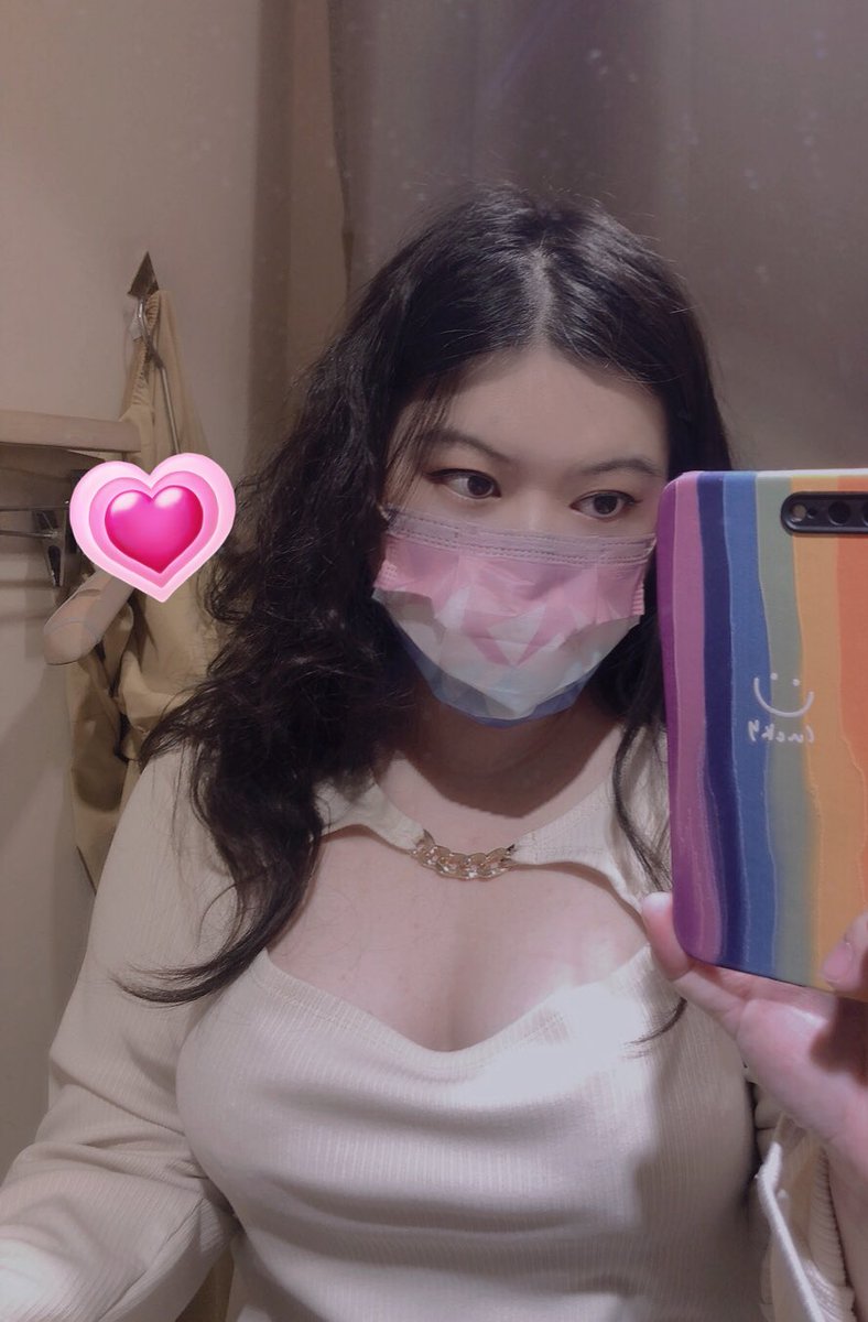 Max46722743's tweet photo. 為什麼看起來這麼兇啊
倫家明明很溫柔
#四愛 #四爱女攻 #女S男M #女王 #姐姐 https://t.co/IHb3sk9icG